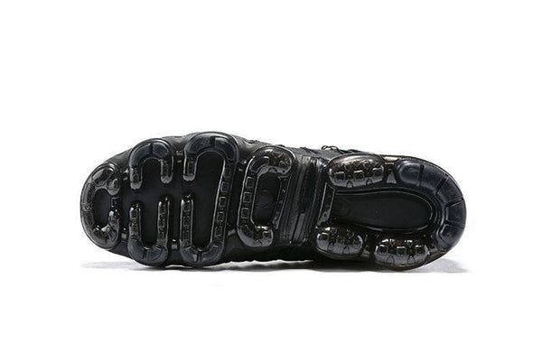 Nike Air Vapormax Run Utility All Black Shoes Sneakers Men Sale Size US 7, 8, 8.5, 9, 10, 11